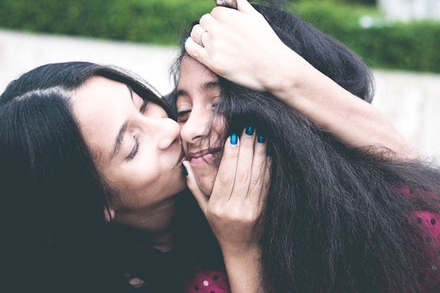 10 Quotes About Moms Raising Daughters
